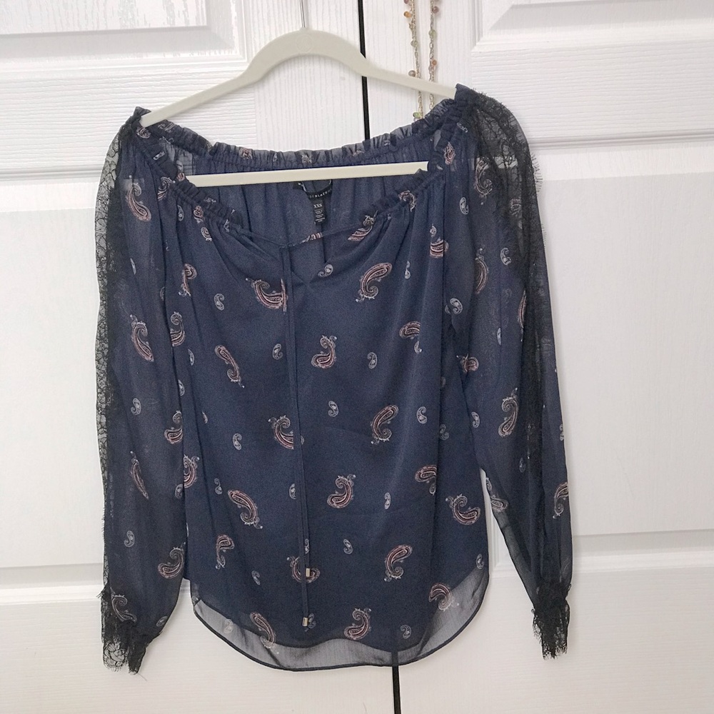 Pretty top wore once